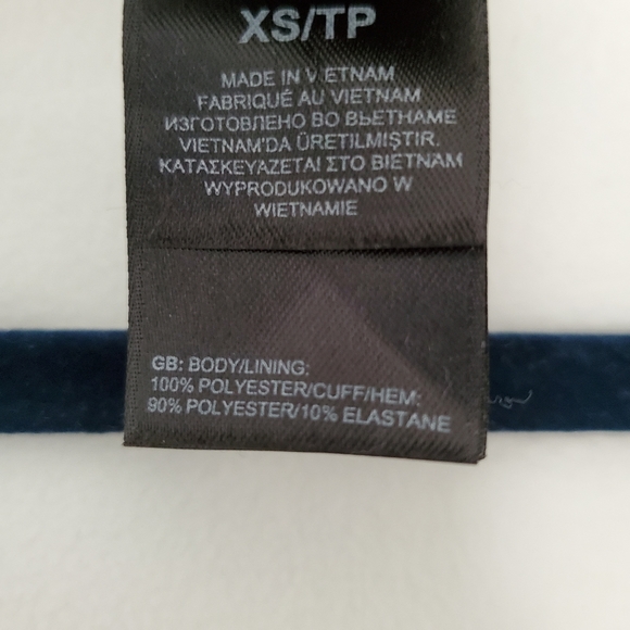 North Face asymetrical white hoodie zip jacket XS ❤ - Picture 6 of 8